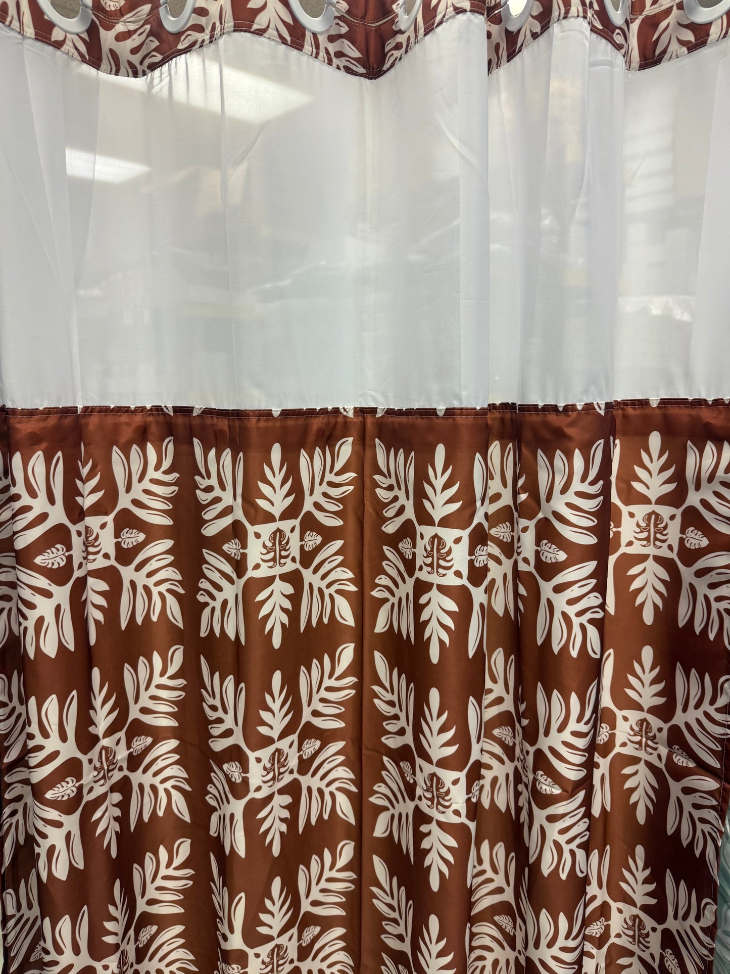 Marnztera Quilt Ringless Shower Curtain