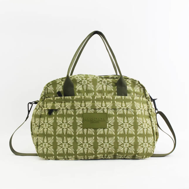 Green Marnztera Quilt Weekender