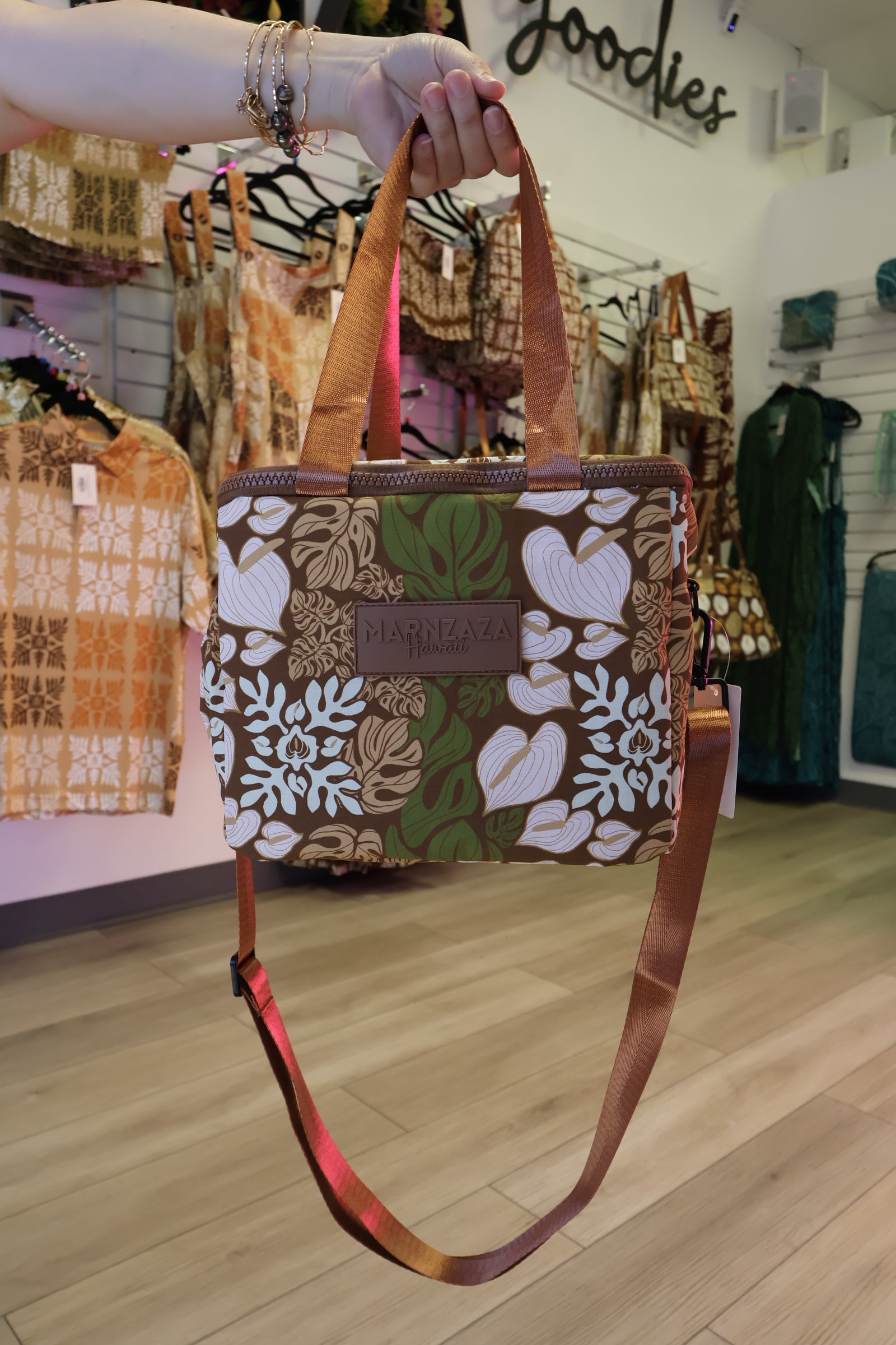 マサヒロ ポーチ Re-Z Kuiki Brown Plate Lunch Cooler – Marnzaza Hawaii