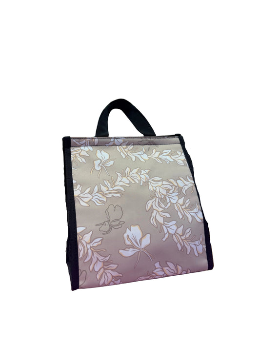 White GinZer Lei Lunch Bag