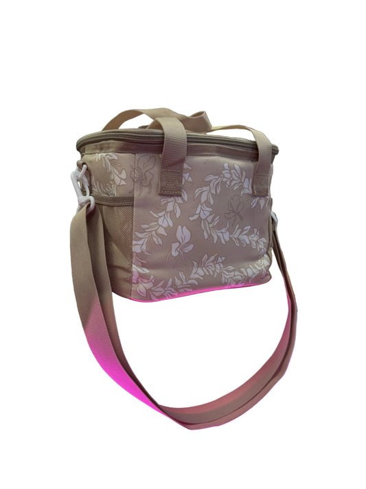 White GinZer Lei Bento Box