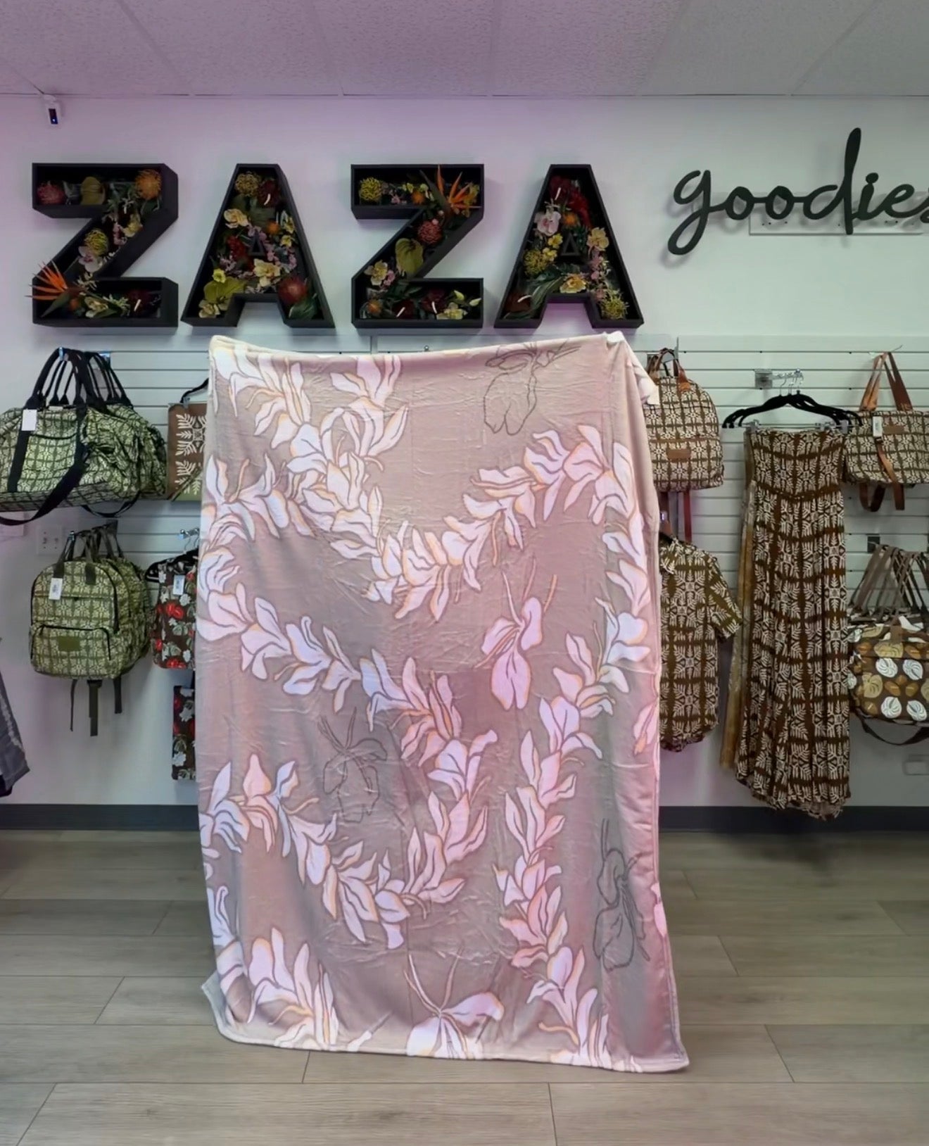 GinZer Lei Blankie