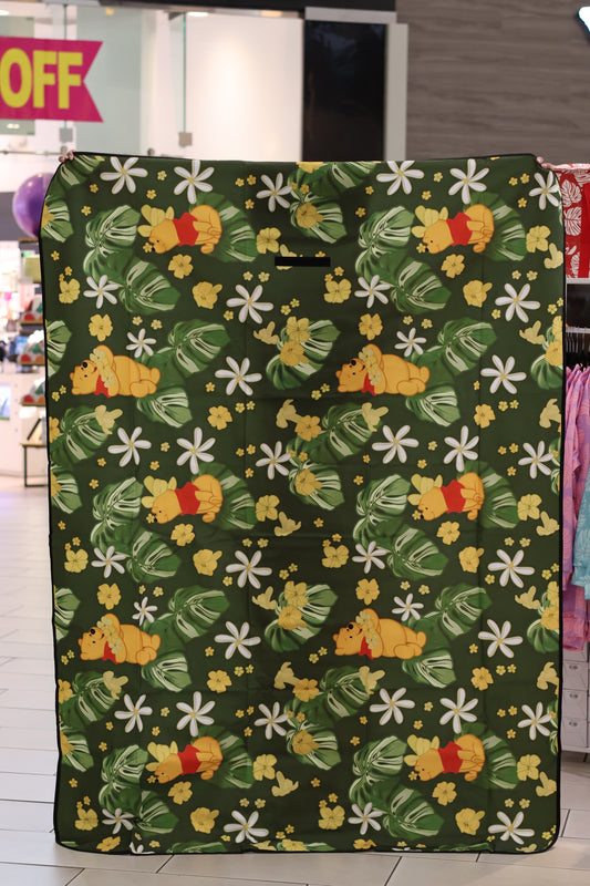 Hunneh Bear Picnic Mat