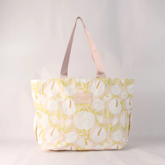 Puuwai Tote Bag